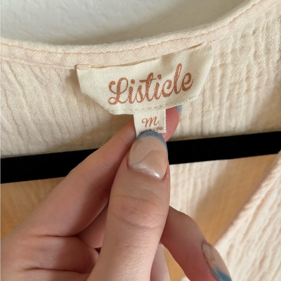 Bohemian Cream Listicle Button-up midi dress with Lace details in size medium - Picture 3 of 10